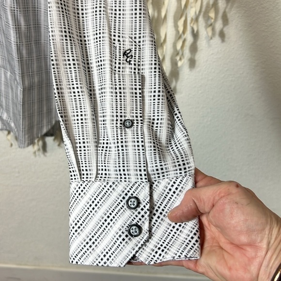 Men's Robert Graham Long Sleeve Button Down Dress Shirt Size XL - Picture 3 of 9